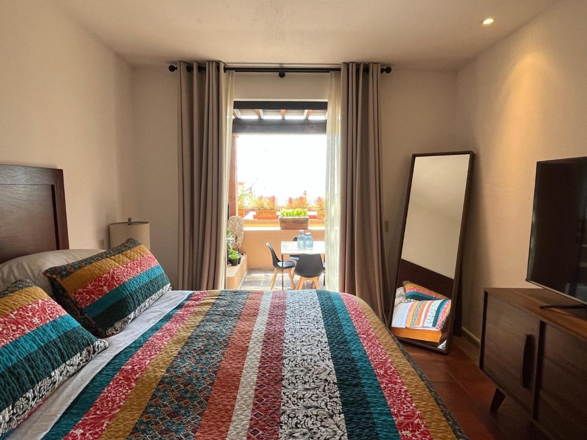 Cousy Condo In The Historic Center Of San Miguel De Allende, Incredible View, Pool, Bbq, 3 Blocks From The Main Parish Альенде Экстерьер фото